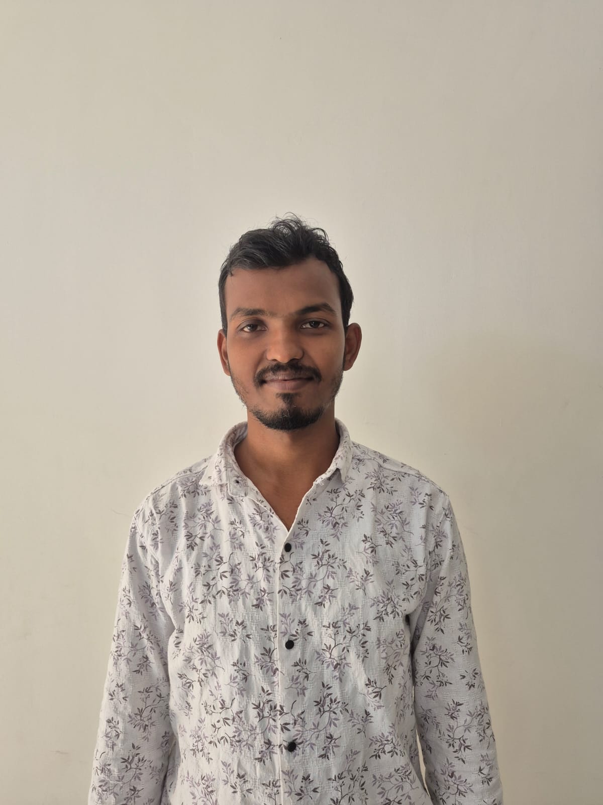 Dr. Dhrubajit Tahbilder